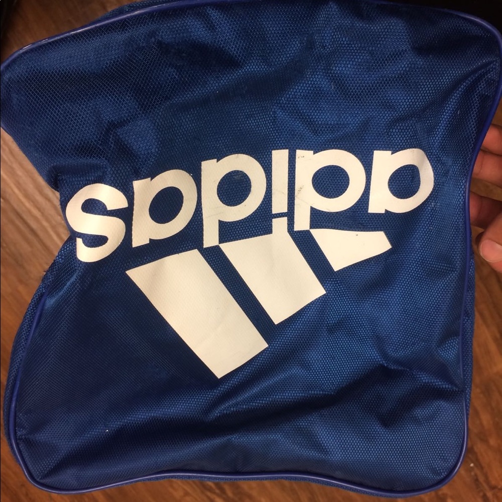 5 for $25 Adidas Large Blue Duffle Bag - Picture 2 of 6
